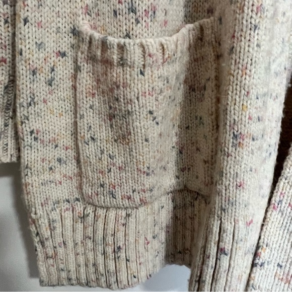 Like New Open Face Cardigan - Picture 3 of 3